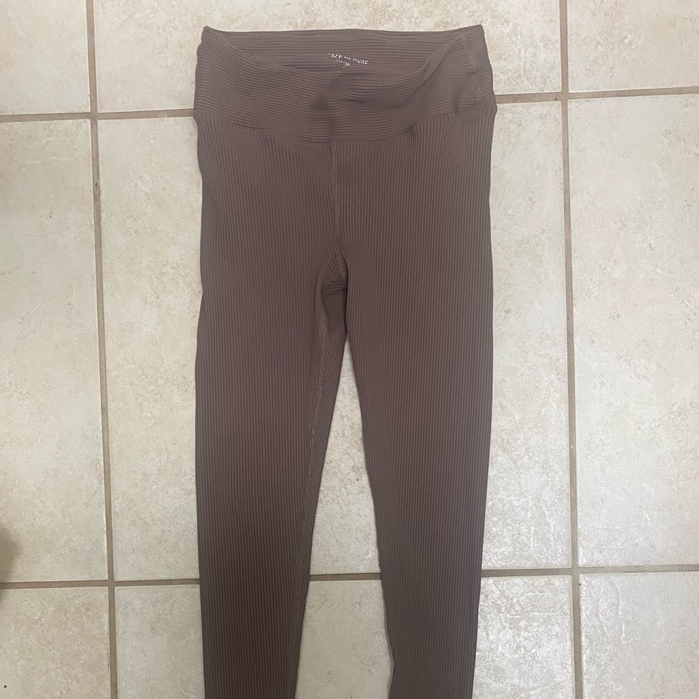 Year of Ours tan ribbed leggings